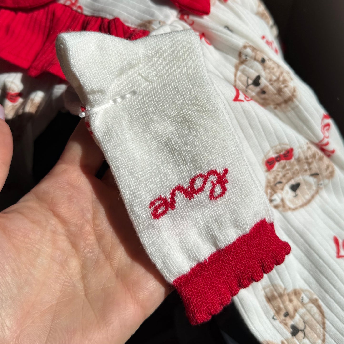Robe bébé imprimé oursons et cœurs avec bandeau et chaussettes – Ensemble 3 pièces