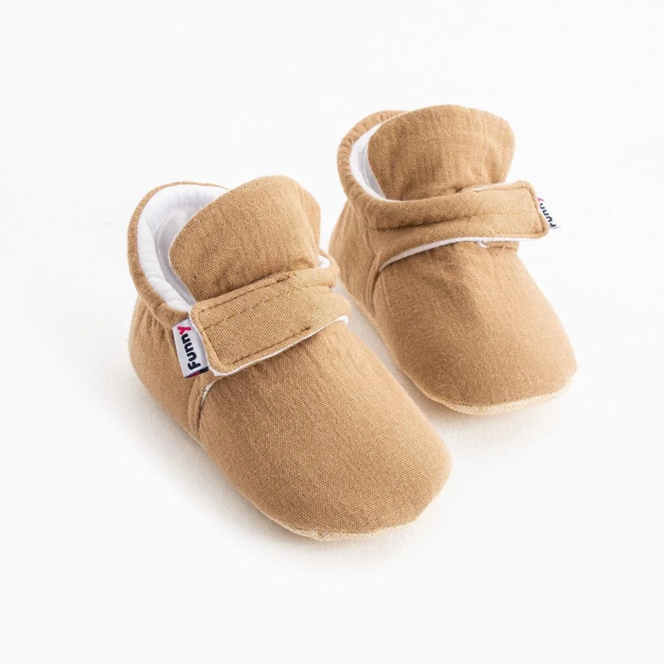 Chaussons souples bébé – Bouton-pression ou velcro & maintien doux
