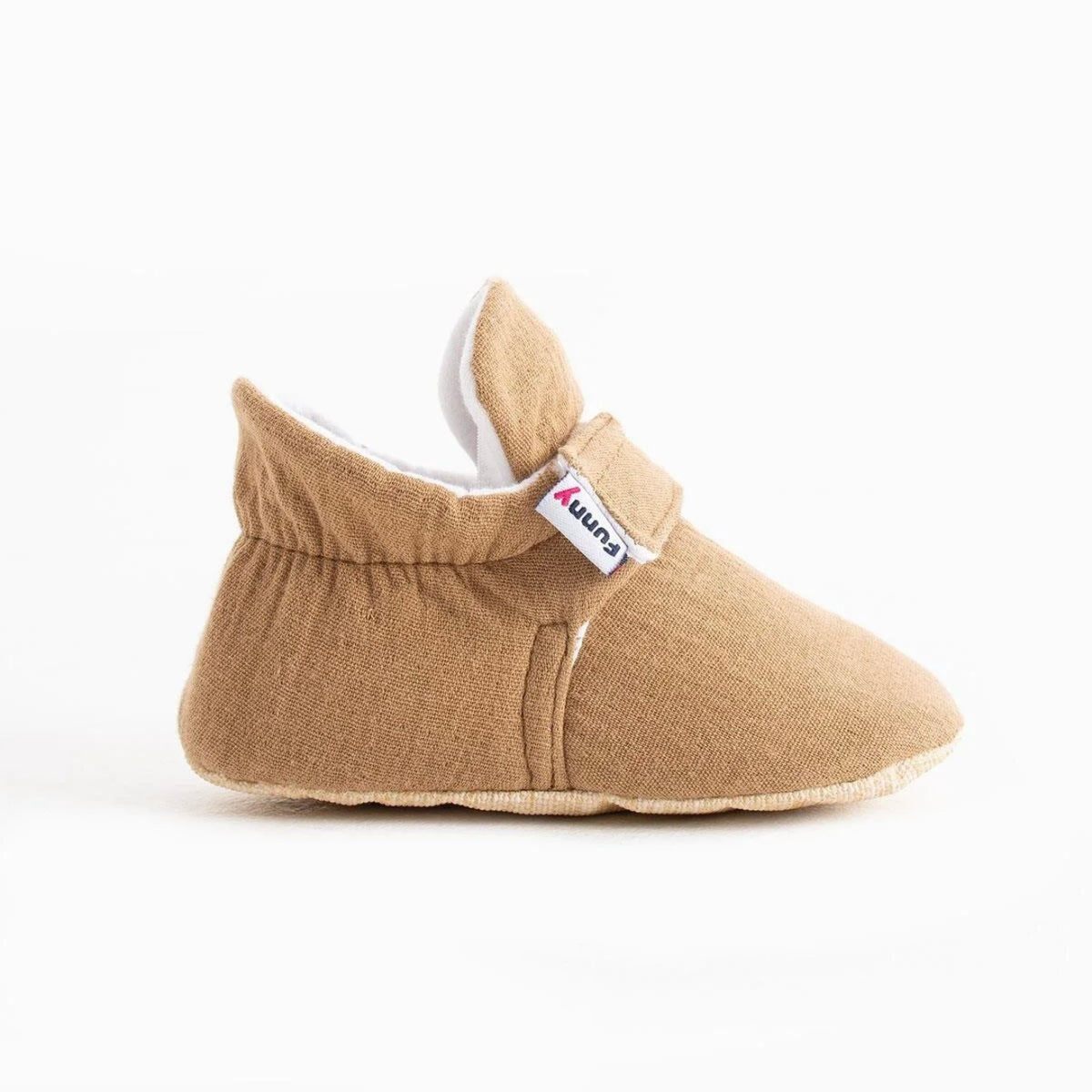 Chaussons physiologiques enfant – Coton – brun bouton – vue de profil