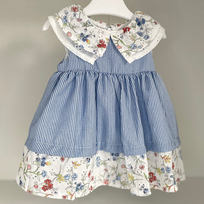 Robe bébé bleu rayée, dentelle et fleurs