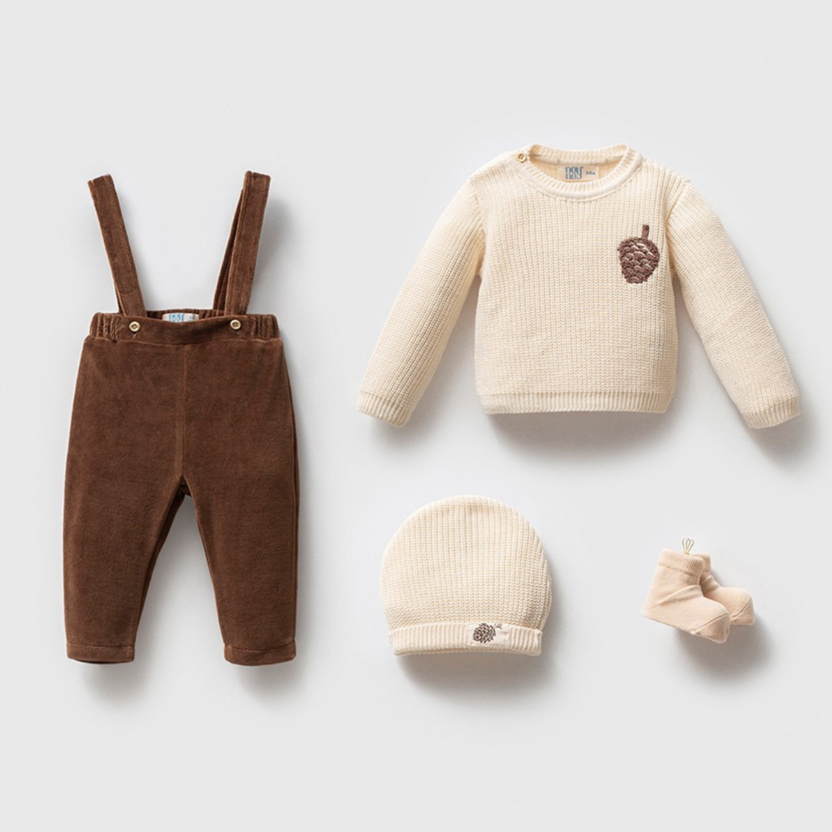Ensemble garçon 4 pièces – Pull tricot et pantalon velours