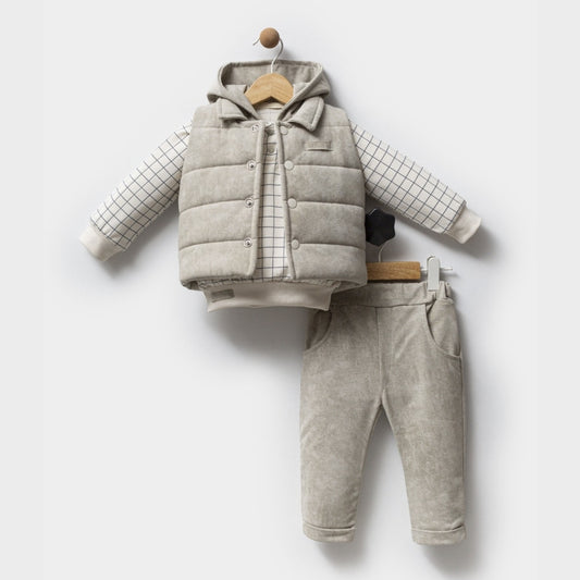 Ensemble garçon 3 pièces – Gilet matelassé, sweat à carreaux & pantalon velours