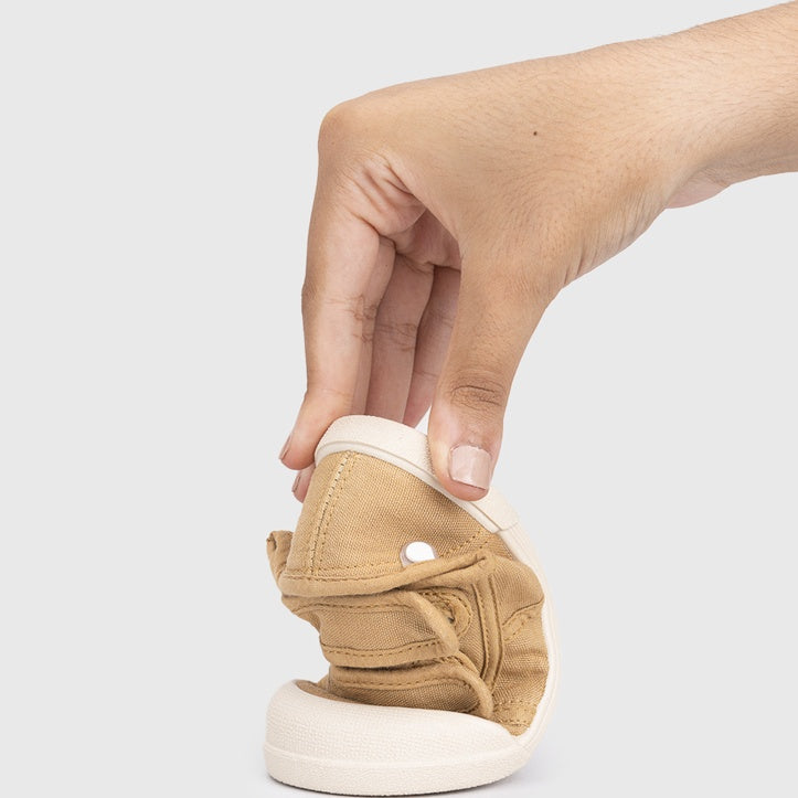 Baskets barefoot enfant IGOR Lona V – couleur Céréal – flexibilité circulaire