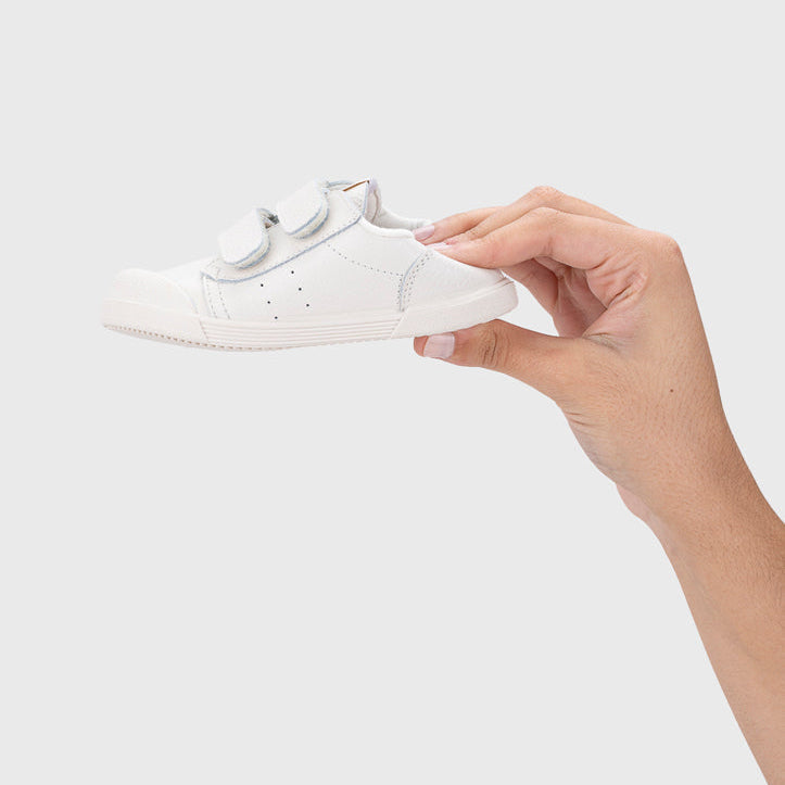 Semelle souple des baskets barefoot enfant IGOR Tennis blanco
