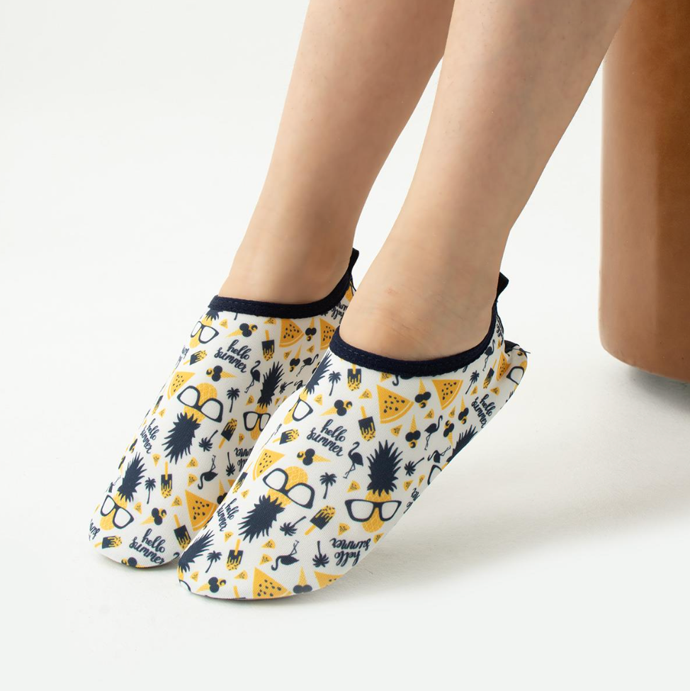 Chaussons de piscine enfant – Motifs animaux et aventure – couleur ananas – vue 2